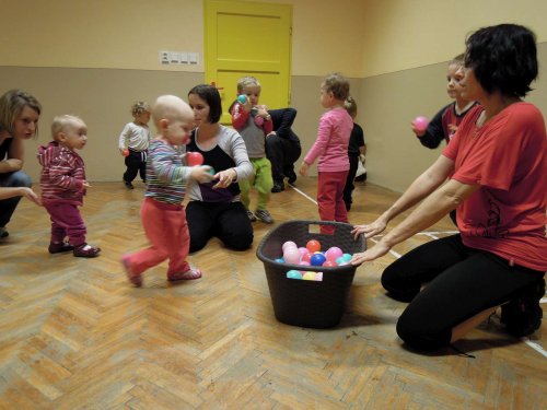 Hravé cvičení pro děti a rodiče - 7.11.2013